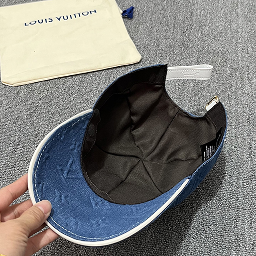 ルイヴィトン偽物 新品オリジナルベースボールキャップ