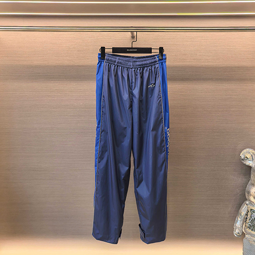 バレンシアガ偽物 Bodies クラシックロゴ入りリフレクタートラックパンツ