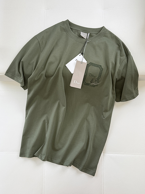 ディオール 額縁型ハチドリ刺繍入り半袖Tシャツ