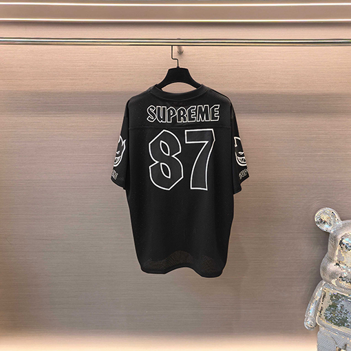 シュプリーム Supreme リトル・ファイヤーマン・シリーズの半袖ジャージ