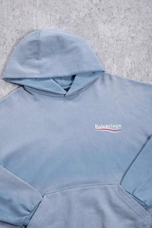 バレンシアガ偽物 Balenciag コーラ文字入りパーカー