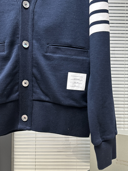 トムブラウン 背面にヨットの刺繍ヨット柄カーディガン