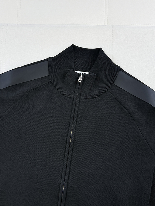 アクネストゥディオズ Acne Studios レターロゴ入りレザージップアップニットセーター