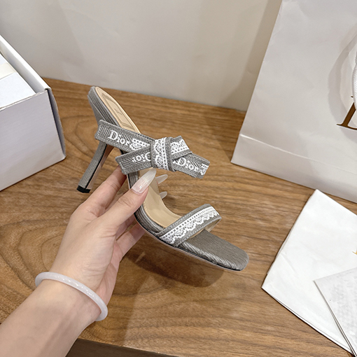 ディオールコピー J'ADIOR Dentelle レディースファッション春夏リボン付き蝶ネクタイサンダル