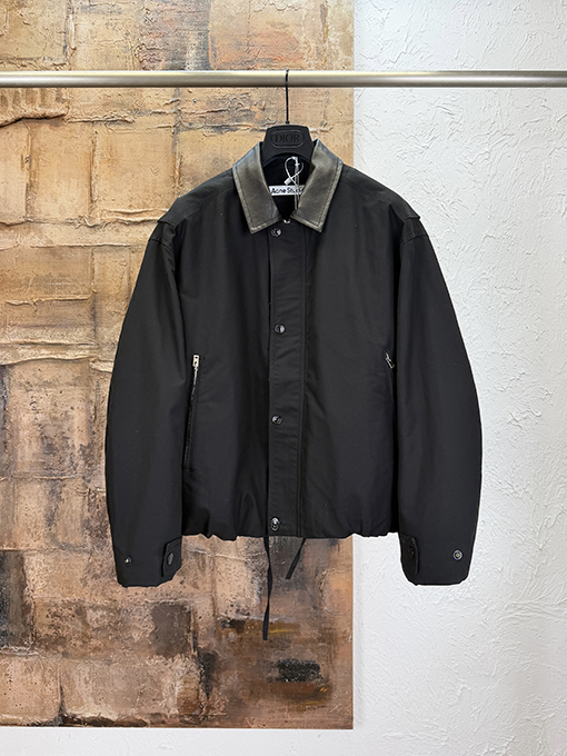アクネストゥディオズ Acne Studios レザーロゴ入りツイルコットンジャケット