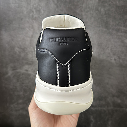 ルイヴィトンコピー Tilted Low Sneakers 傾斜シリーズ ローカット レトロカジュアルスニーカー