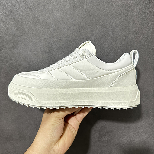 モンクレール Moncler Altive Mid F046 カジュアルスポーツシューズの新シリーズ