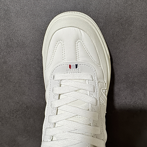 モンクレール Moncler Altive Mid F046 カジュアルスポーツシューズの新シリーズ