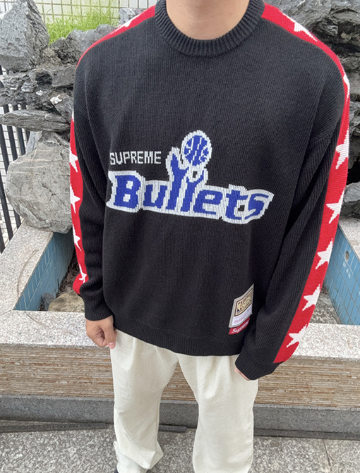 シュプリームクルーネックセータースーパーコピー Supreme バレットチーム レトロ スポーティ クルーネックセーター
