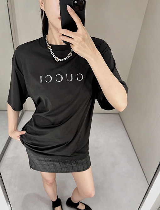 グッチコピー Gucci TPU グリッター文字プリント半袖Tシャツ