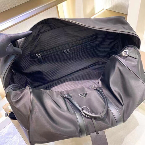 プラダコピー Saffiano 最新のナイロン製トラベルバッグ