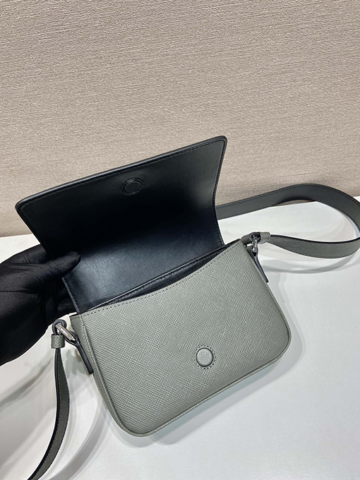 プラダ Saffiano 新しいショルダーバッグ