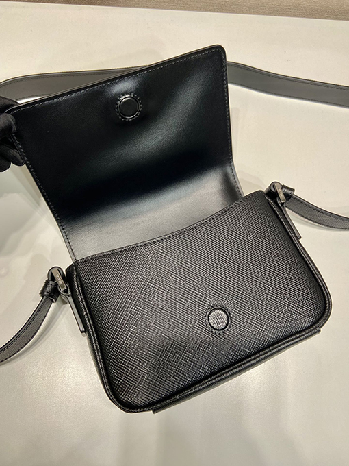 プラダ Saffiano 新しいショルダーバッグ