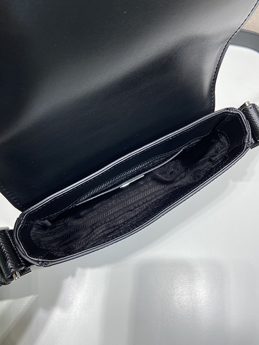 プラダ Saffiano 新しいショルダーバッグ