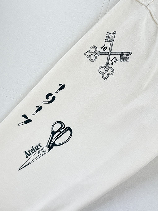 バレンシアガ TATOO プリント柄ジップアップフード付きスウェットジャケット