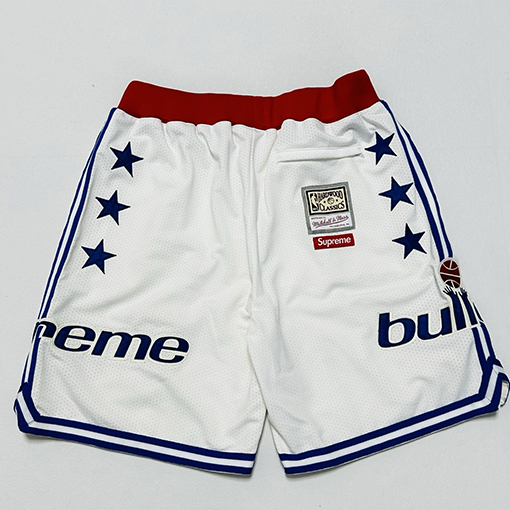 シュプリーム SUPREME カラーブロックのサイドストライプと星の刺繍が入ったアスレチックショーツ