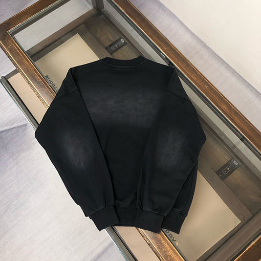 プラダ 最新のカップルけウォッシュドクルーネックのスウェットシャツ