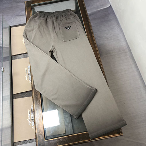 プラダ偽物 最新のカップルスタイル ウォッシュドスウェットパンツ ストレートレッグパンツ