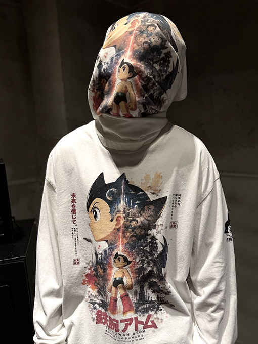 セント マイケルコピー クラシックなレトロストリートスタイルの白インク直刷り長袖シャツ