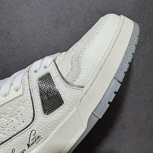ルイヴィトン LV Trainer スポーツシューズシリーズ