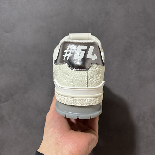 ルイヴィトン LV Trainer スポーツシューズシリーズ