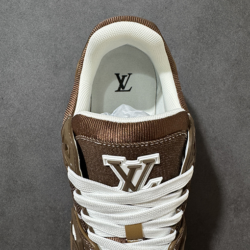 ルイヴィトン高級スポーツシューズスーパーコピー LV Trainer 高級スポーツシューズの新シリーズ