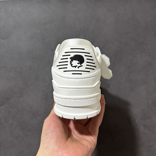 ルイヴィトン LV Trainer 高級スポーツシューズのクラシックシリーズ