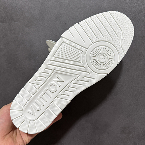 ルイヴィトン LV Trainer 高級スポーツシューズのクラシックシリーズ