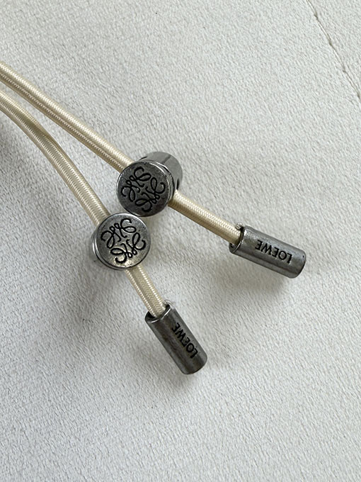ロエベ レザーパッチワークのフード付きジップアップジャケット