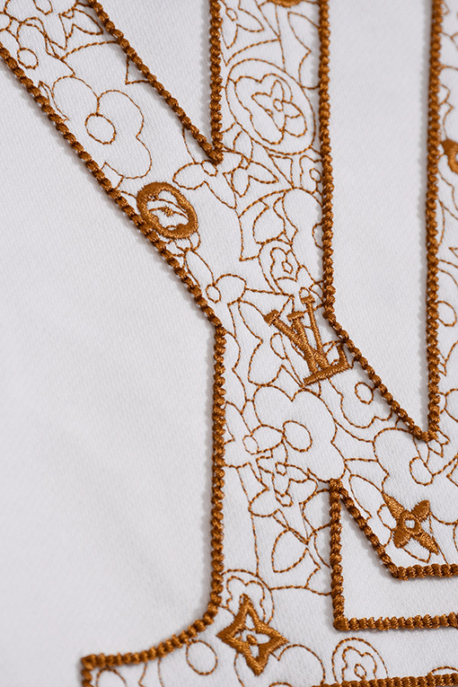 ルイヴィトンコピー クラシックなロゴ刺繍入りクルーネックのスウェットシャツ