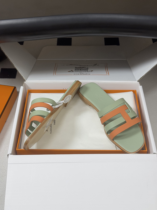 エルメス Amica レディースクラシックなHエレメントサンダル