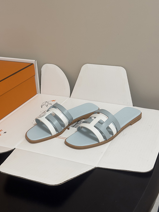 エルメス Amica レディースクラシックなHエレメントサンダル
