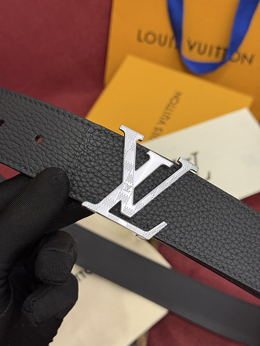 ルイヴィトンコピー LV Dimension 新モデルファッションなスタイルの両面ベルト