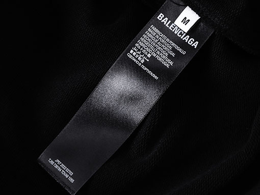 バレンシアガ BALENCIAGA フロントレターグラフィティテープダイレクトプリントパーカー