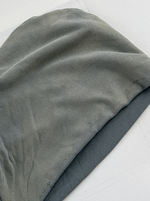 アクネストゥディオズスーパーコピー Acne Studios クラシックなダメージのウォッシュパッチ付きフード付きスウェットジャケット