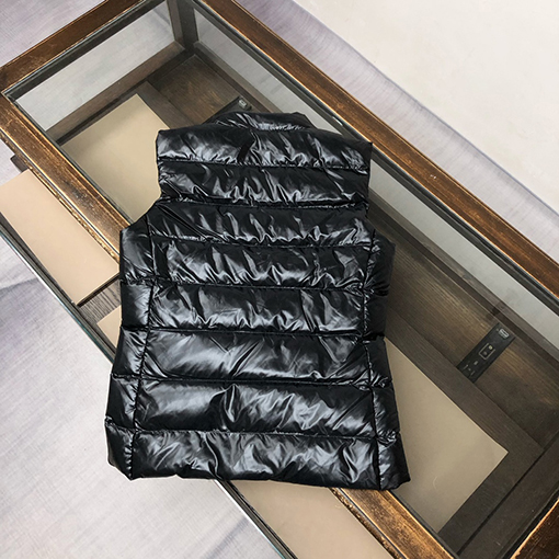 モンクレールベストダウンジャケットスーパーコピー レディース冬ベストダウンジャケット