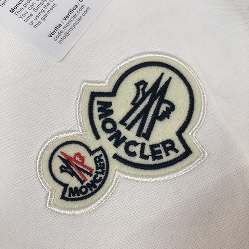 モンクレールクルーネックのスウェットシャツスーパーコピー クラシックなダブルロゴ刺繍入りクルーネックのスウェットシャツ