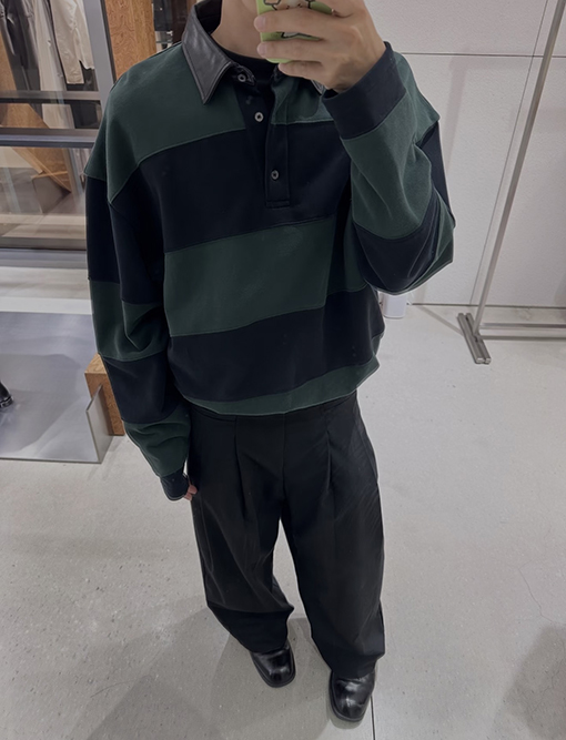 アクネストゥディオズ Acne Studios レトロなレザーカラーのストライプ柄スウェットシャツ