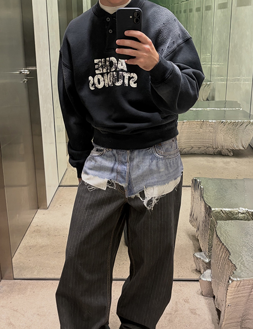 アクネストゥディオズ偽物 Acne Studios スモールロゴプリント・ヴィンテージスウェット