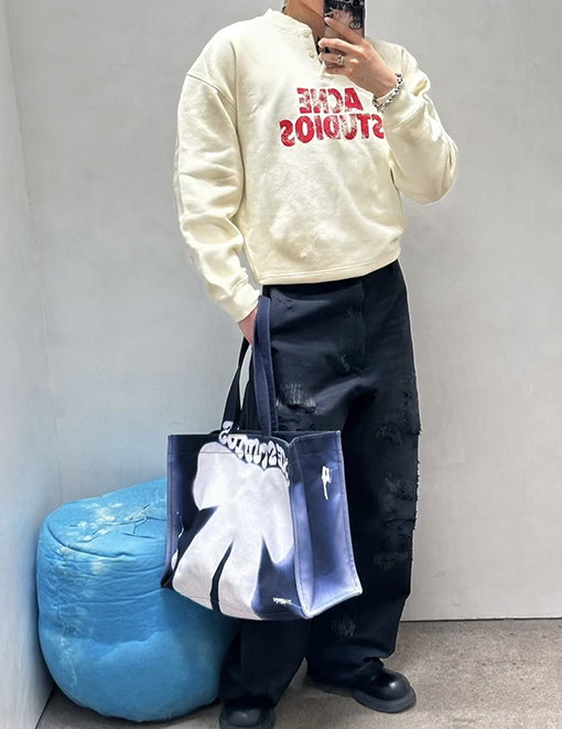 アクネストゥディオズ偽物 Acne Studios スモールロゴプリント・ヴィンテージスウェット