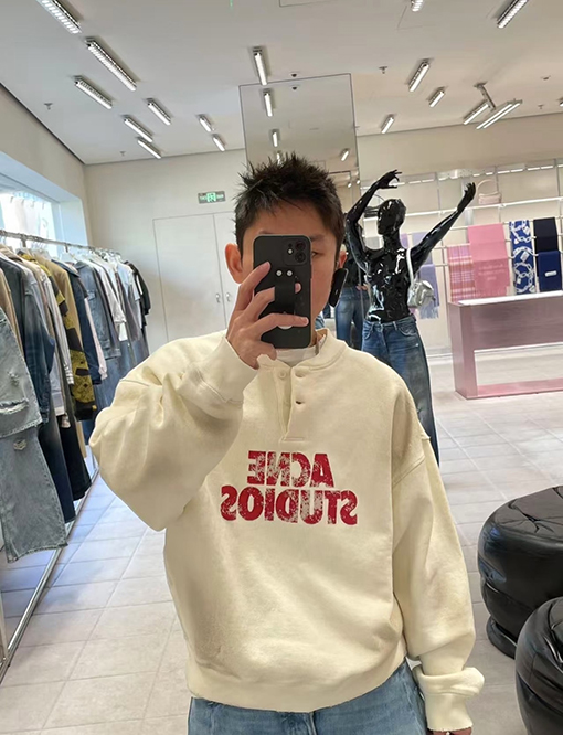 アクネストゥディオズ偽物 Acne Studios スモールロゴプリント・ヴィンテージスウェット