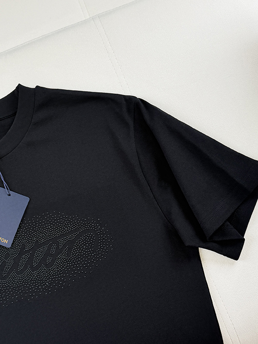 ルイヴィトンスーパーコピー グラデーションビーズ文字ロゴ入り半袖Tシャツ