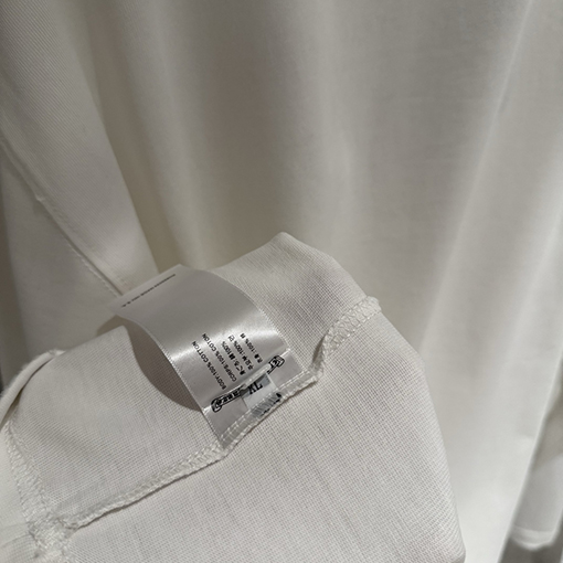 クロムハーツスーパーコピー 新モデル前面と背面に刺繍入りレトロなダメージ長袖スウェットシャツ