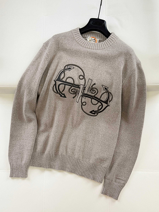 エルメスウールニットウェアコピー 刺繍入りのウールニットウェア