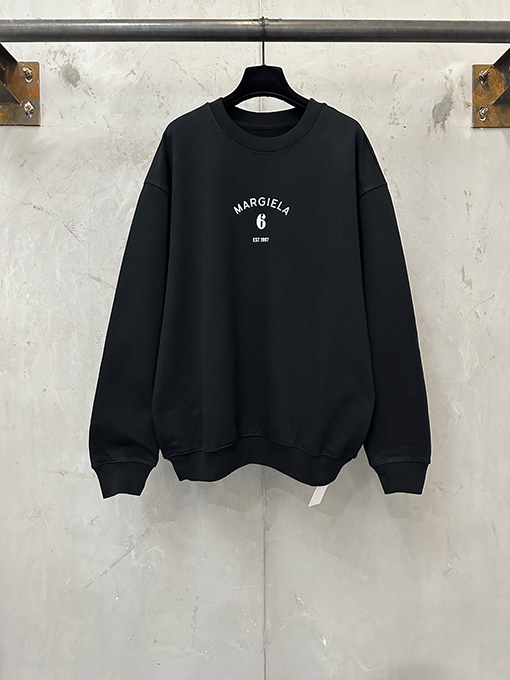 マルタンマルジェラコピー クラシックな4点刺繍入りクルーネックのスウェットシャツ