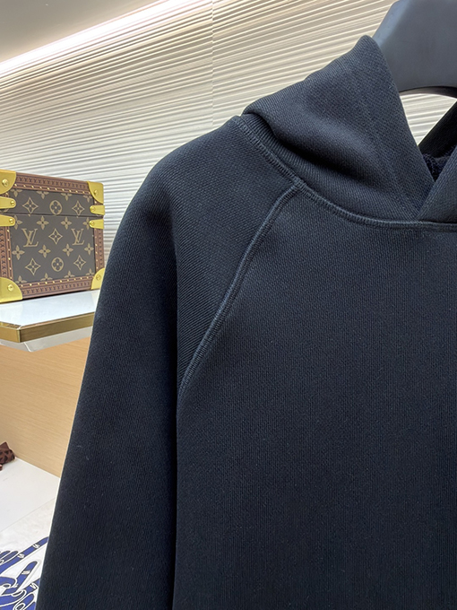クロムハーツパーカースーパーコピー 新モデル刺繍ロゴ入りの黒いフード付きスウェットシャツ