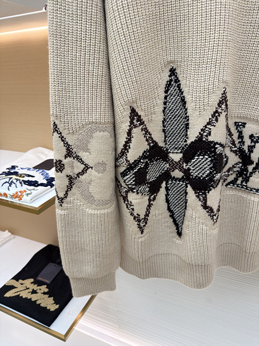 ルイヴィトンクルーネックセーターコピー 三つの花柄クルーネックセーター