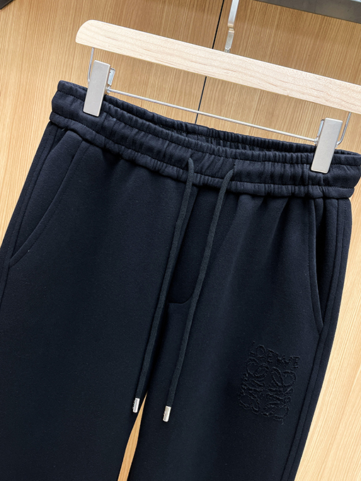 ロエベコピー 最新のファッショナブルなカジュアルスーツ