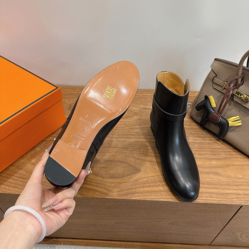 エルメス new Kelly レディースクラシックのショートブーツ