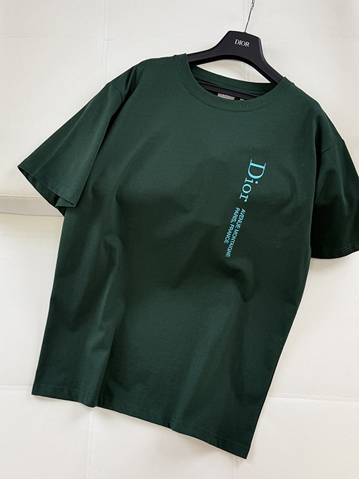 ディオール カプセルコレクション 刺繍入り半袖Tシャツ